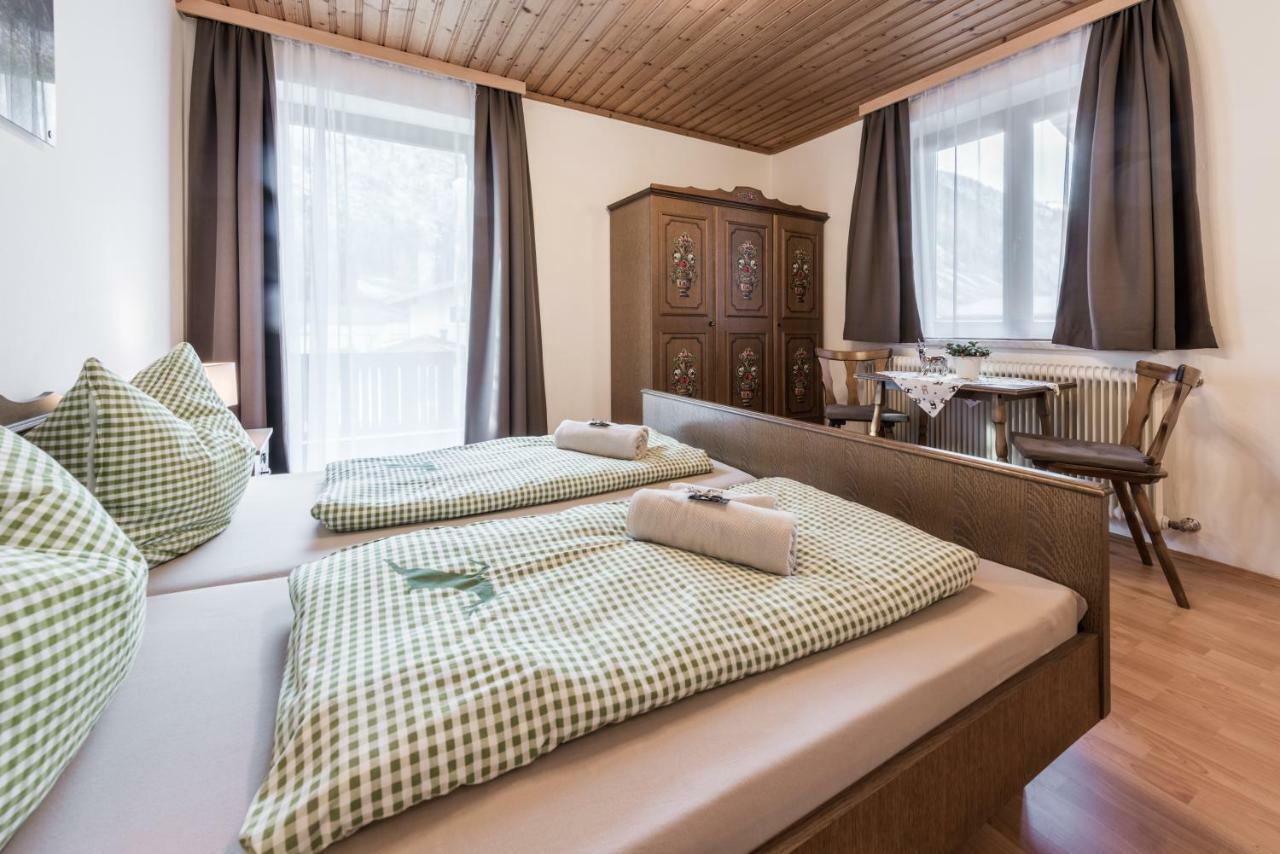 Apartment Haus Gold Fusch an der Grossglocknerstrasse Екстер'єр фото